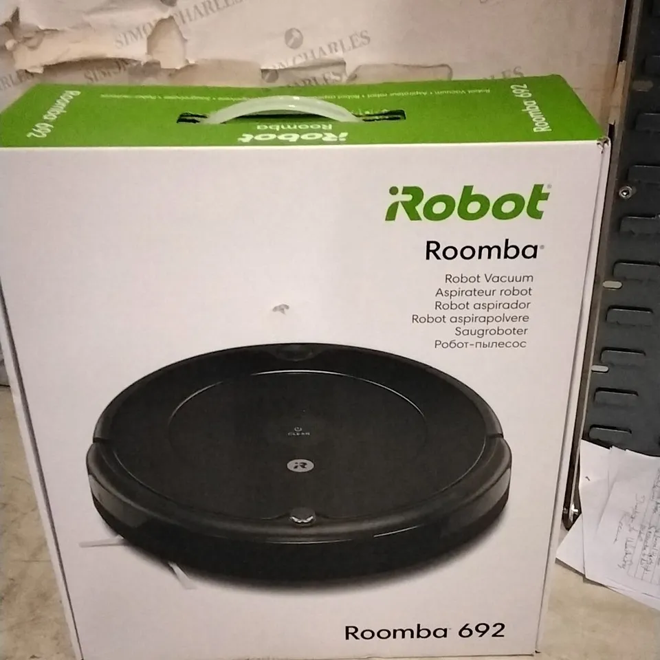 BRAND NEW BOXED ROOMBA ROBOT VACUUM ROOMBA 692