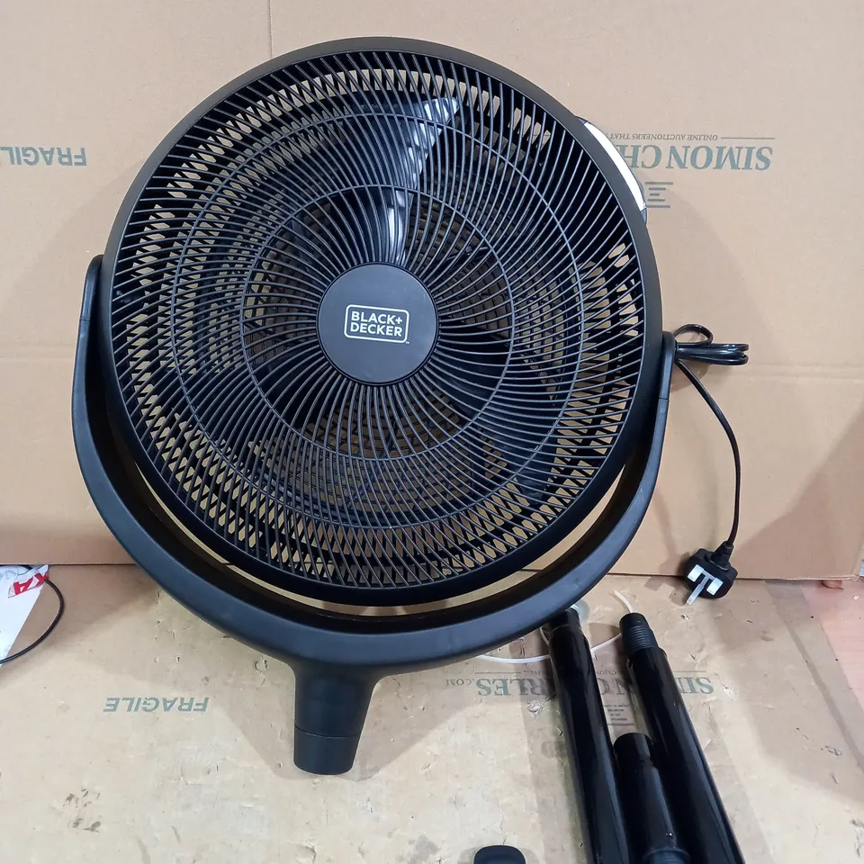 BLACK+DECKER HIGH VELOCITY PEDESTAL DESK FAN