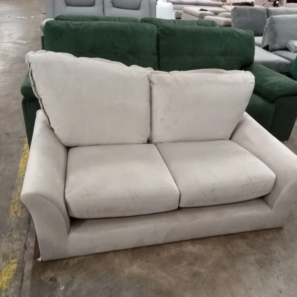 SEYMOUR 2 SEATER SOFA, CHAMPAGNE HOUSE VELVET