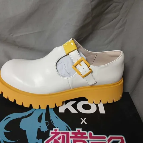 KOI X HATSUNE MIKU CHUNKY MARY JANE SHOES – WHITE & YELLOW, UK9