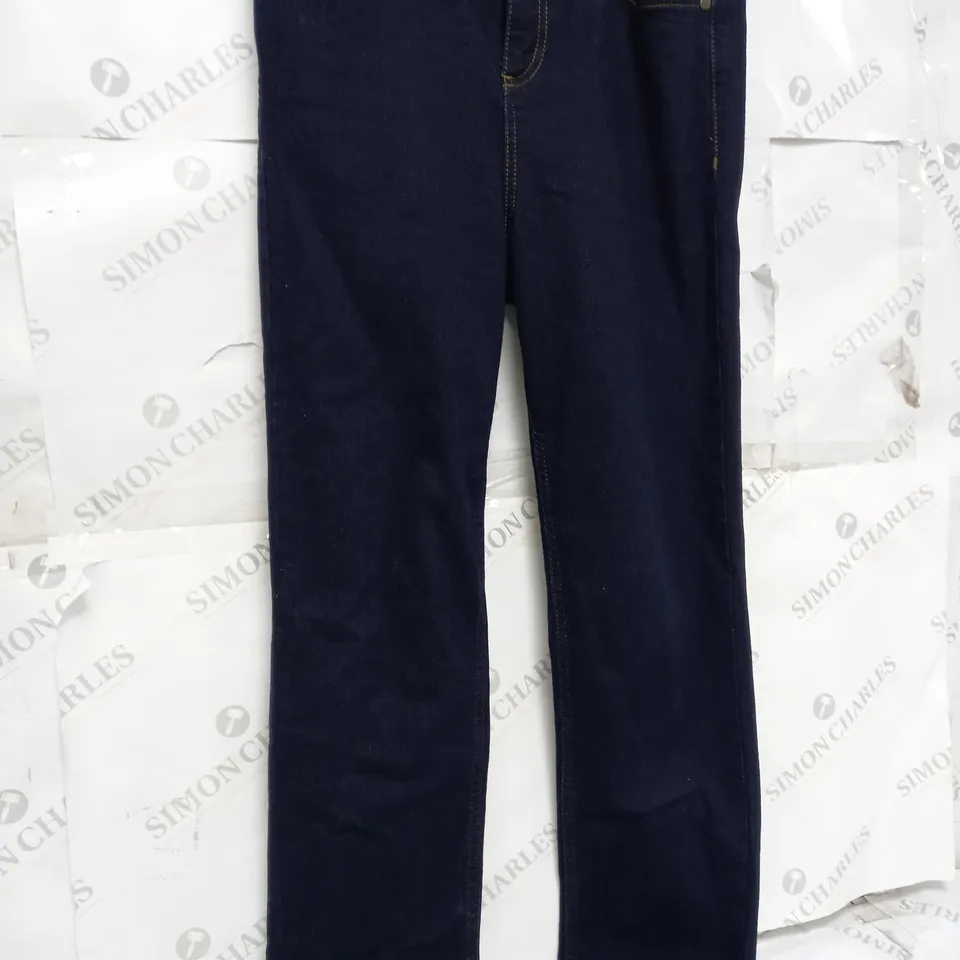 BOX OF APPROXIMATELY 10 CLOTHING ITEMS TO INCLUDE LAMBRETTA T-SHIRT, JEANS, DRESSES ETC