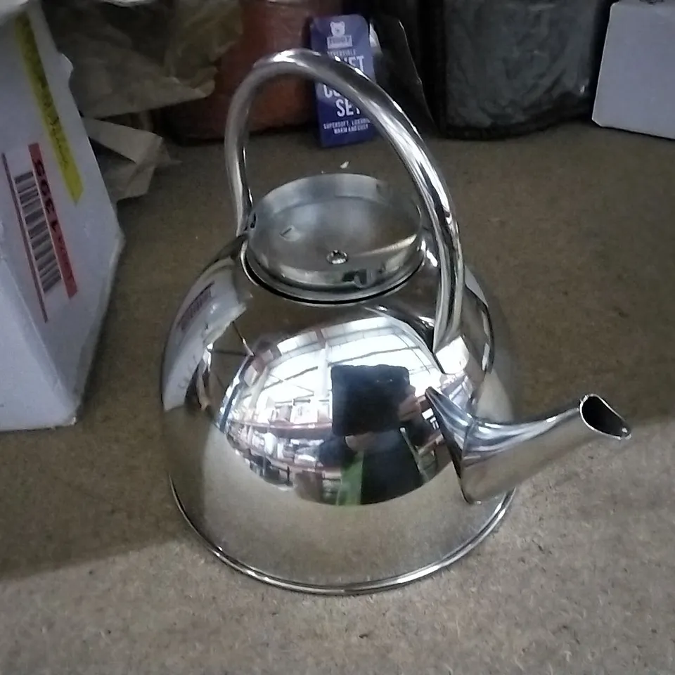 BOXED CLASSIC 1.6L STAINLESS STEEL WHISTLING STOVETOP KETTLE 
