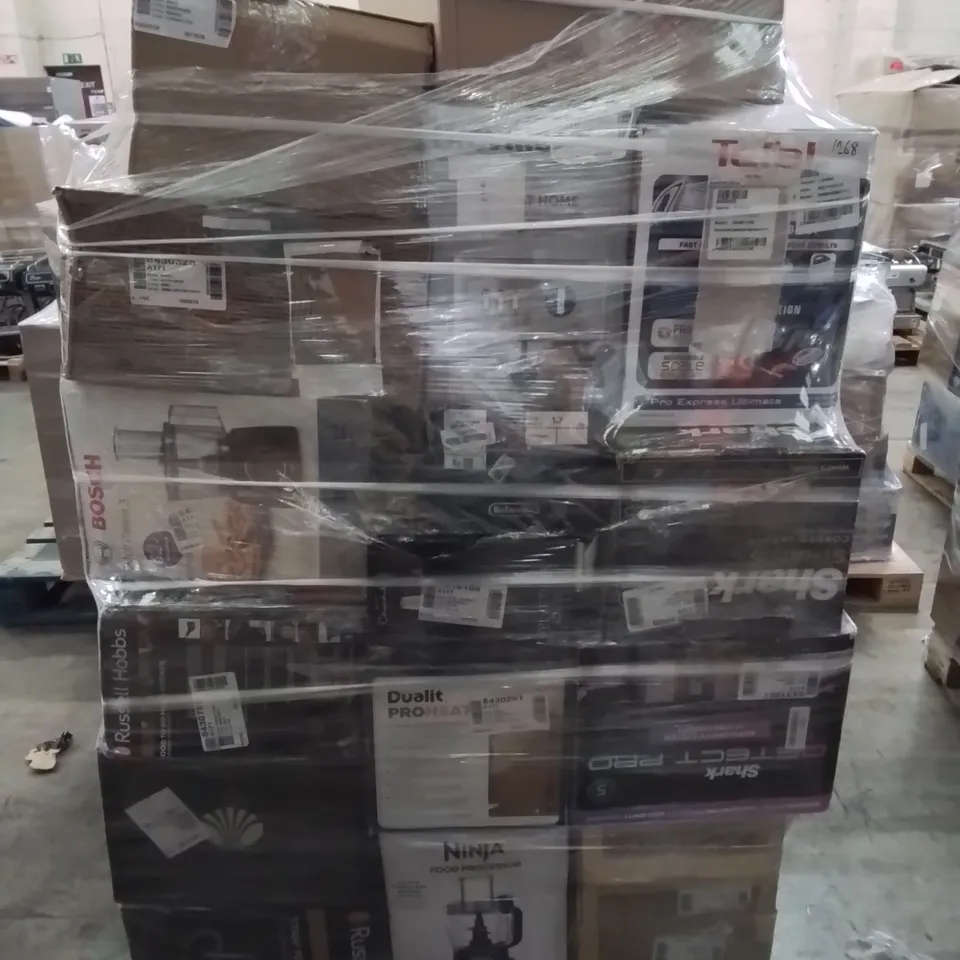 PALLET OF APPROXIMATELY 43 UNPROCESSED RAW RETURN HOUSEHOLD AND ELECTRICAL GOODS TO INCLUDE;