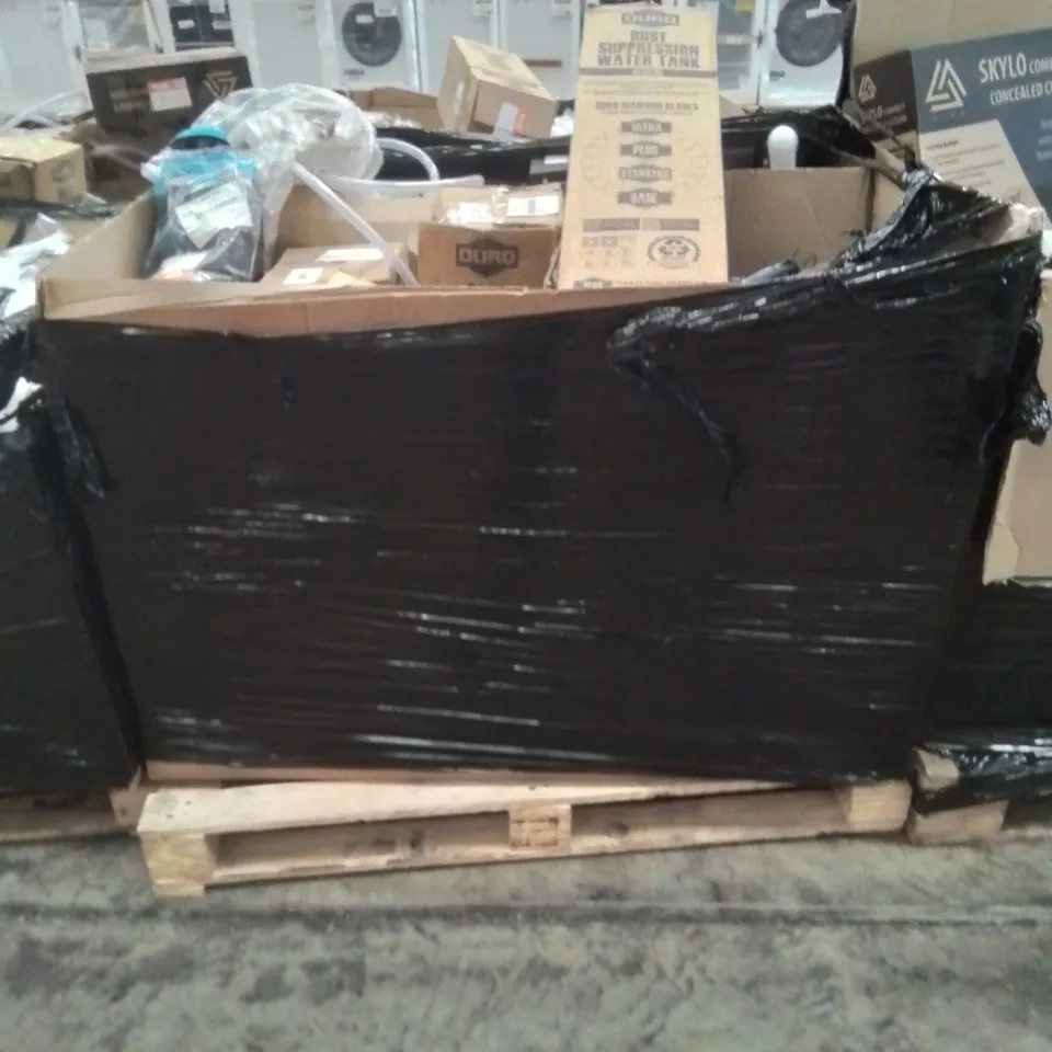 PALLET CONTAINING VARIOUS ELECTRICAL AND PLUMBING SUPPLIES TO INCLUDE: WATER COMPRESSION TANKS, WC FLUSH BUTTON UNITS ETC.