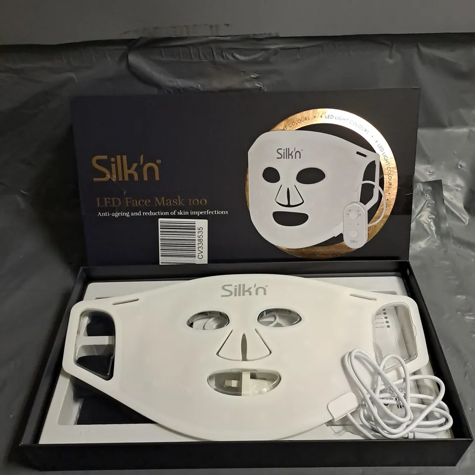 BOXED SILK'N LED FACE MASK 100 ANTI-AGEING AND REDUCTION OF SKIN IMPERFECTIONS