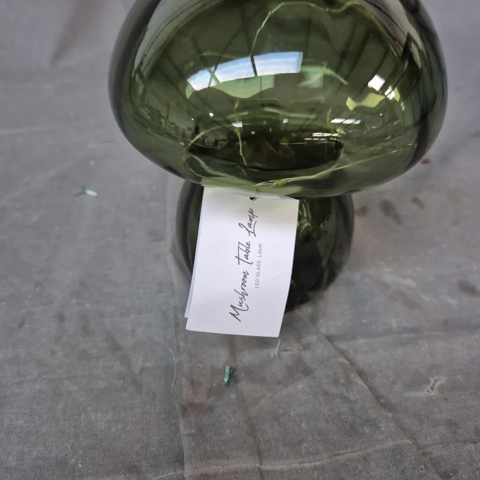 MUSHROOM TABLE LAMP – OLIVE GREEN GLASS, LED, BATTERY POWERED