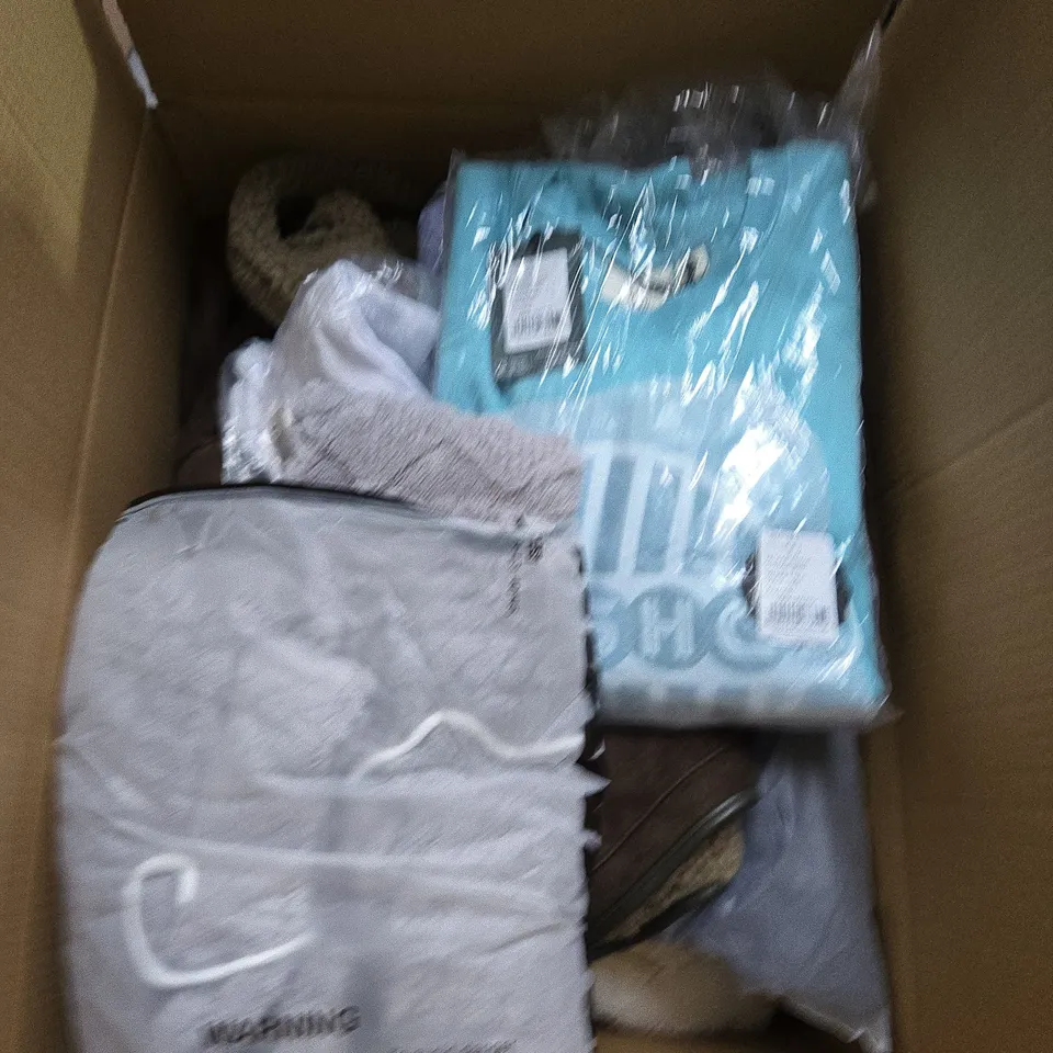 LARGE BOX OF ASSORTED CLOTHING ITEMS IN VARIOUS SIZES, STYLES AND COLOUR 