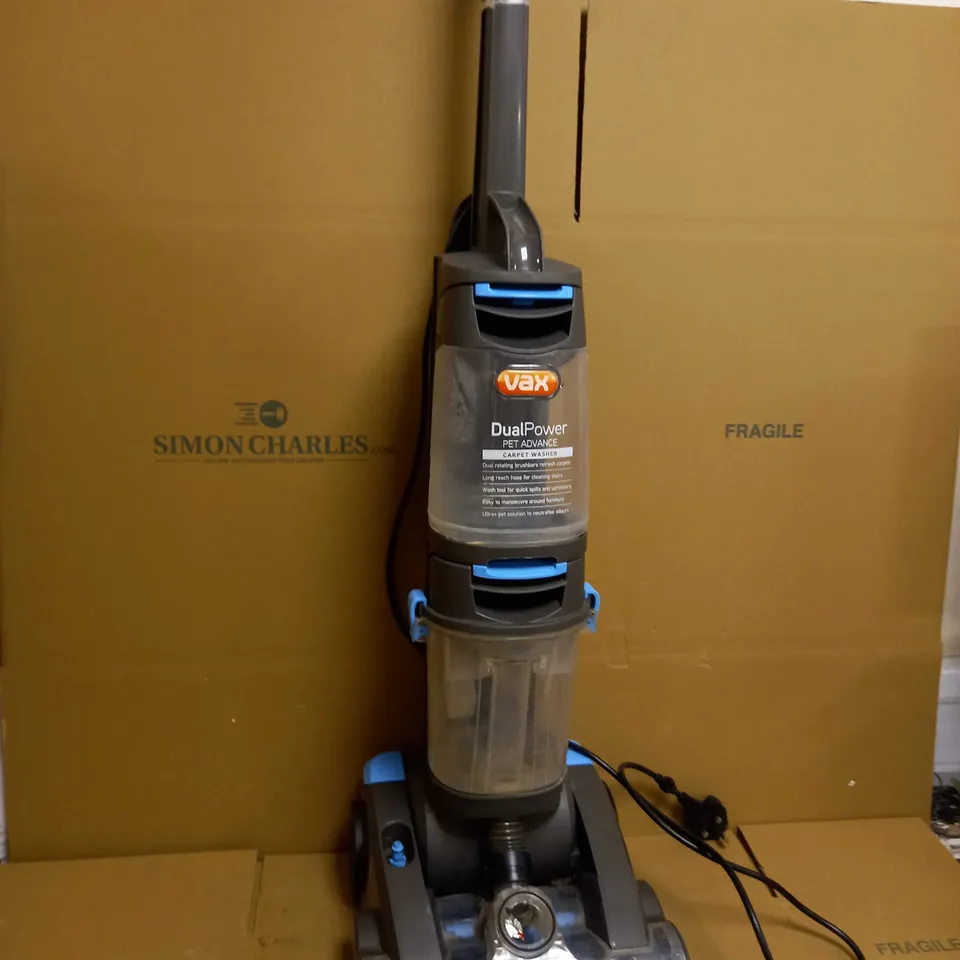 VAX DUAL POWER PET ADVANCE CARPET CLEANER