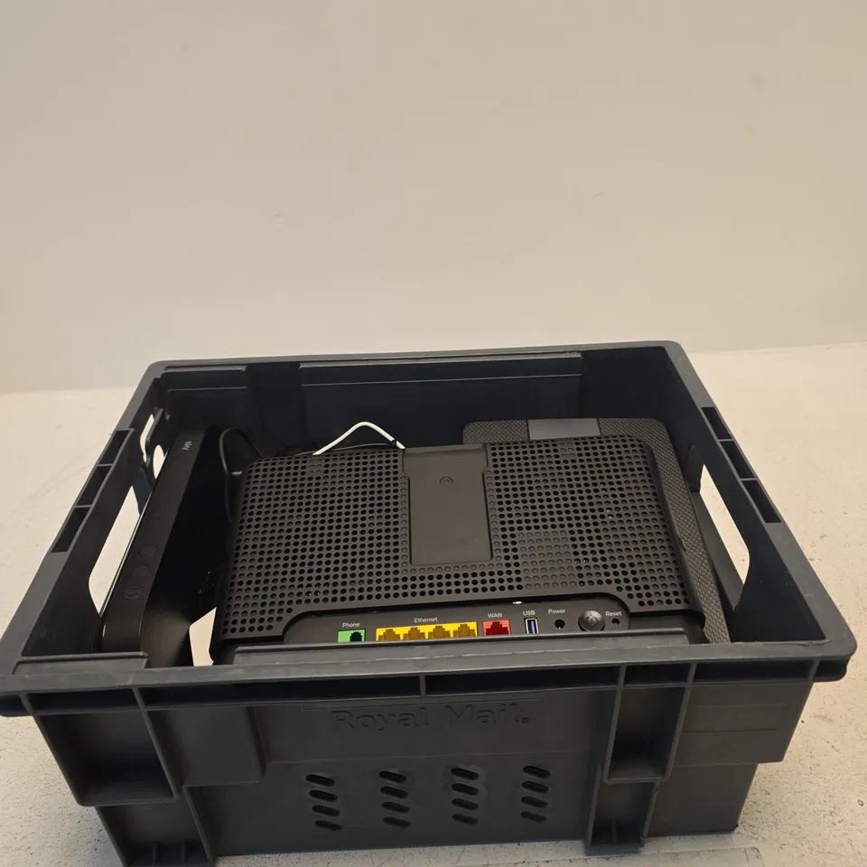 APPROXIMATELY 6 ASSORTED ITEMS INCLUDING AN EE TV BOX MINI, SKY EM15Q AND A BT SMART HUB TYPE B