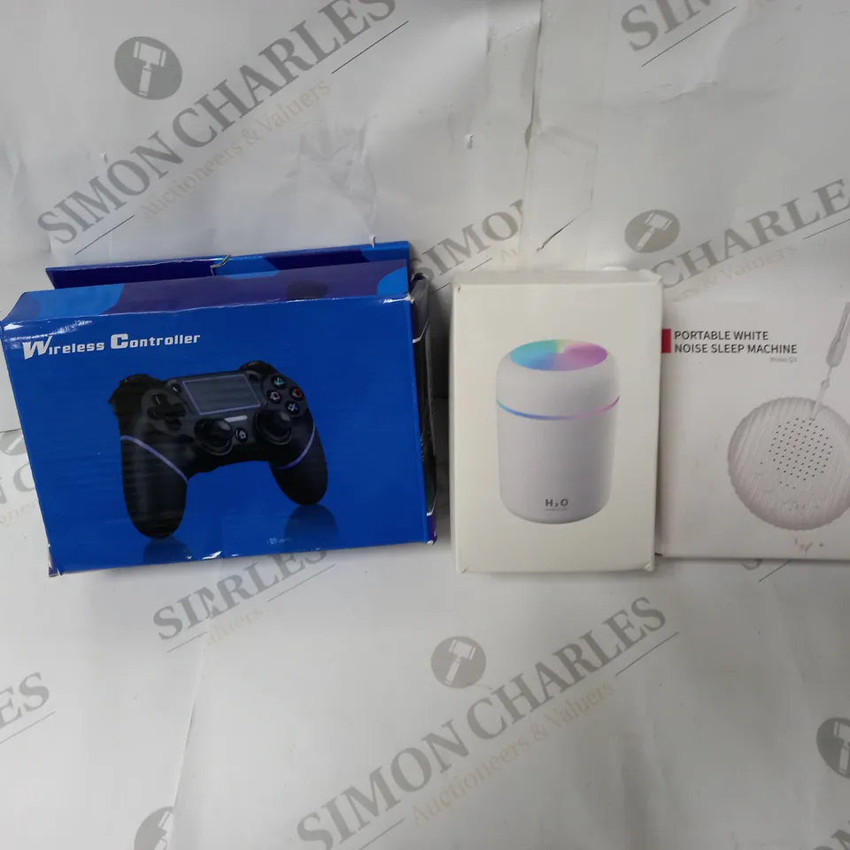 APPROXIMATELY 20 ASSORTED ITEMS TO INCLUDE WIRELESS GAMING CONTROLLER, PORTABLE WHITE NOISE SLEEP MACHINE, USB COLOURFUL HUMIDIFIER ETC. 