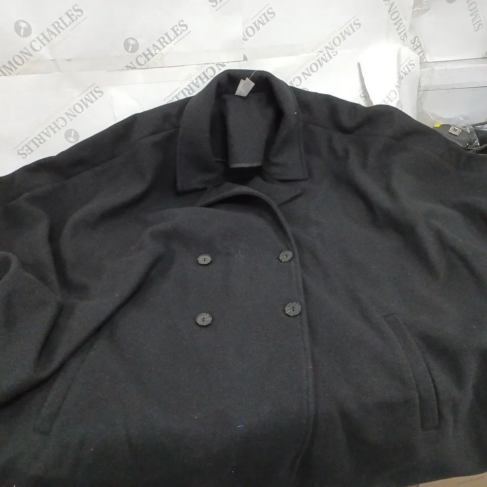 BOX OF CLOTHES TO INCLUDE MARLA WYNEE JACKETS