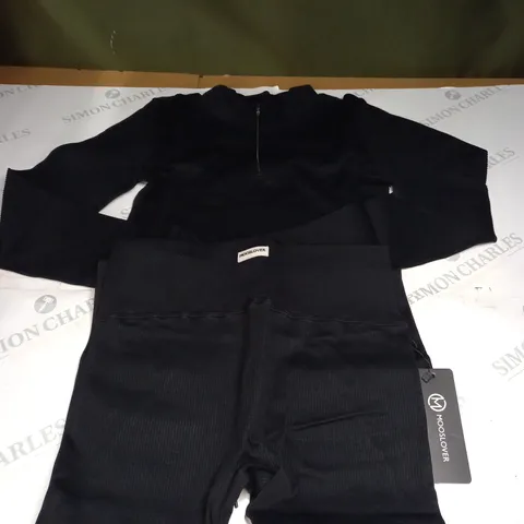 MOOSLOVER BLACK TRACKSUIT SIZE  XL 