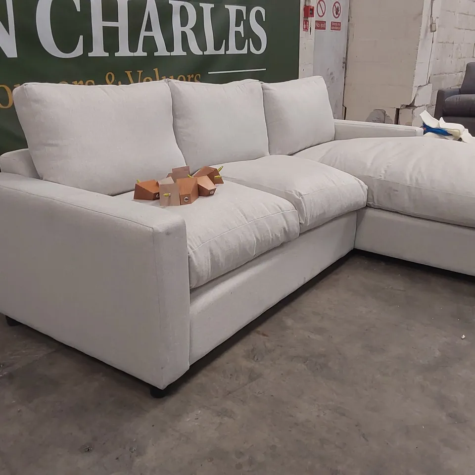 QUALITY DESIGNER LIGHT GREY FABRIC CHAISE CORNER SOFA 