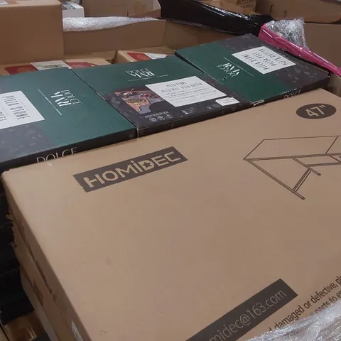 PALLET OF ASSORTED BOXED ITEMS INCLUDING: HOMIDEC DESKS, DOLCE MARE PIZZA STONES, MUGS ECT