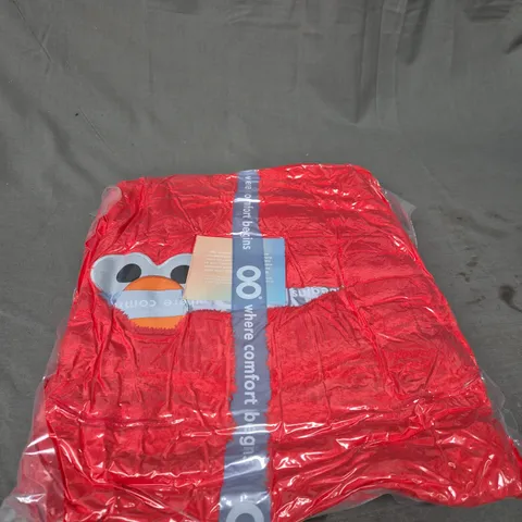 SEALED OODIE OVERSIZED HOODED BLANKET - ELMO