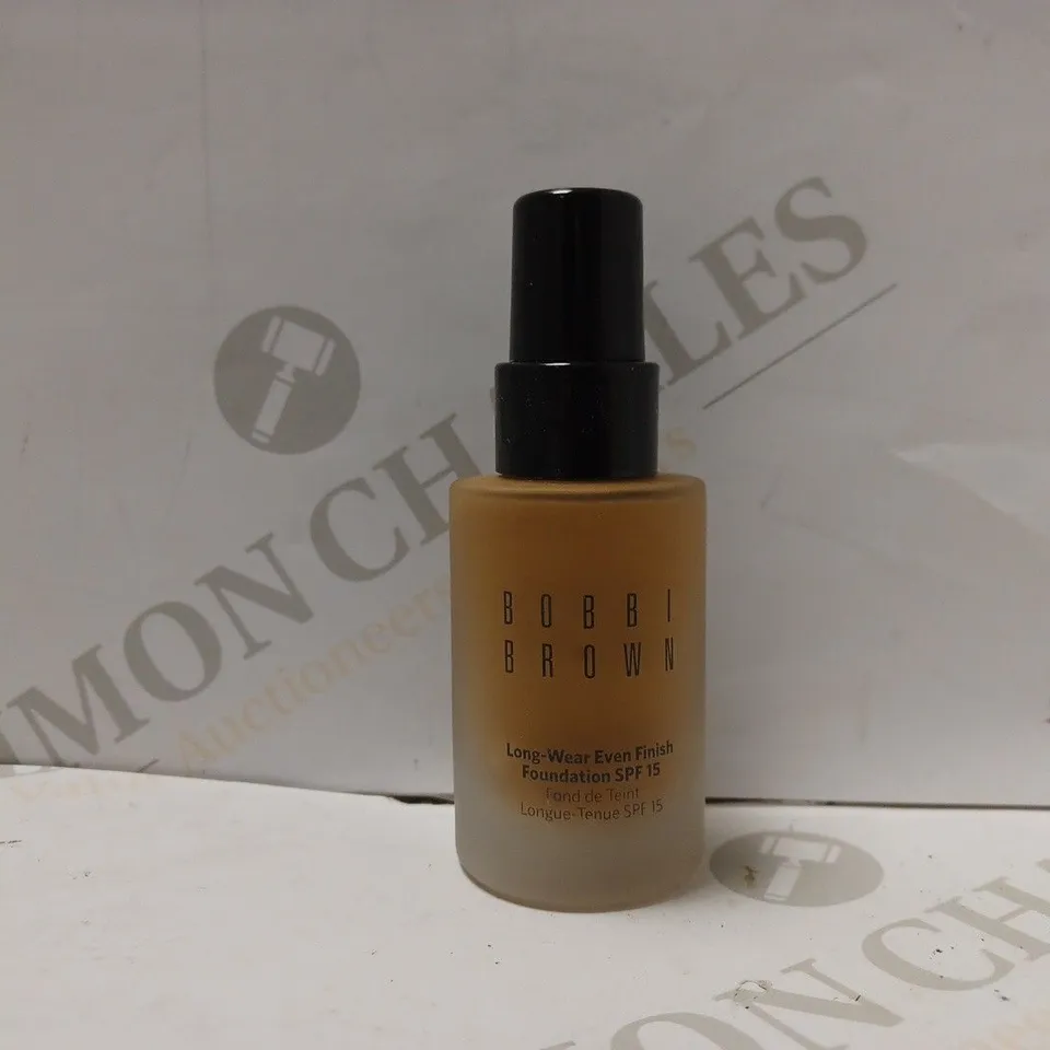 BOBBI BROWN LONG-WEAR EVEN FINISH FOUNDATION SPF 15 WARM ALMOND 30ML