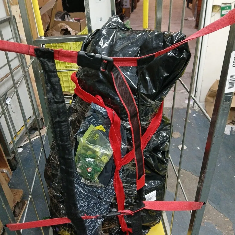 HOME REFLECTIONS PRE-LIT CHRISTMAS TREE GREEN. UNBOXED