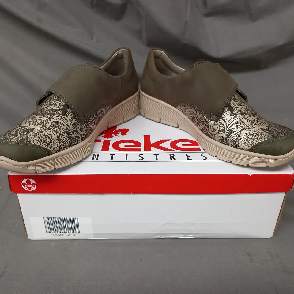 BOXED PAIR OF RIEKER SLIP-ON SHOES IN KHAKI SIZE 6