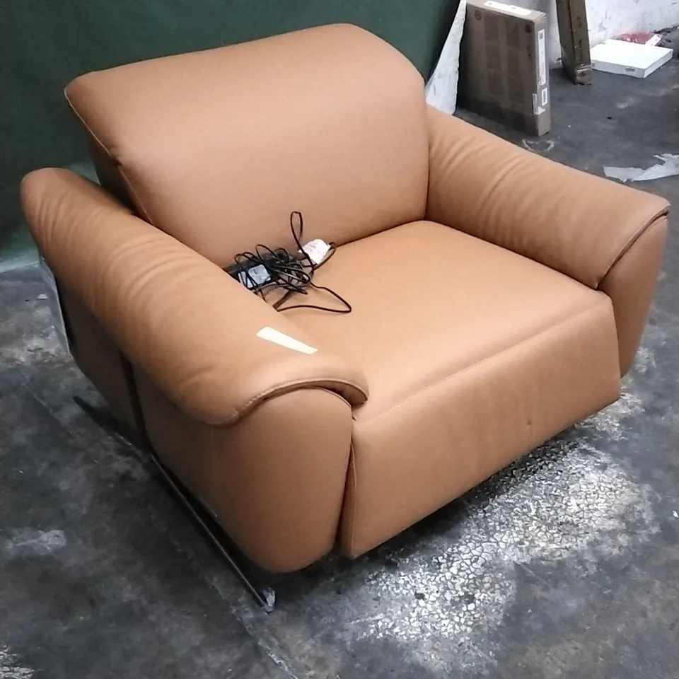 QUALITY ITALIAN DESIGNER POWER RECLINER ARMCHAIR IN RUST ORANGE LEATHER