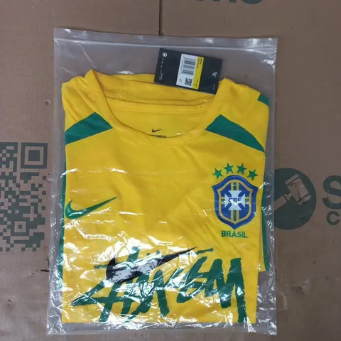 BAGGED NIKE X STUSSY BRAZIL FOOTBALL JERSEY SIZE SMALL