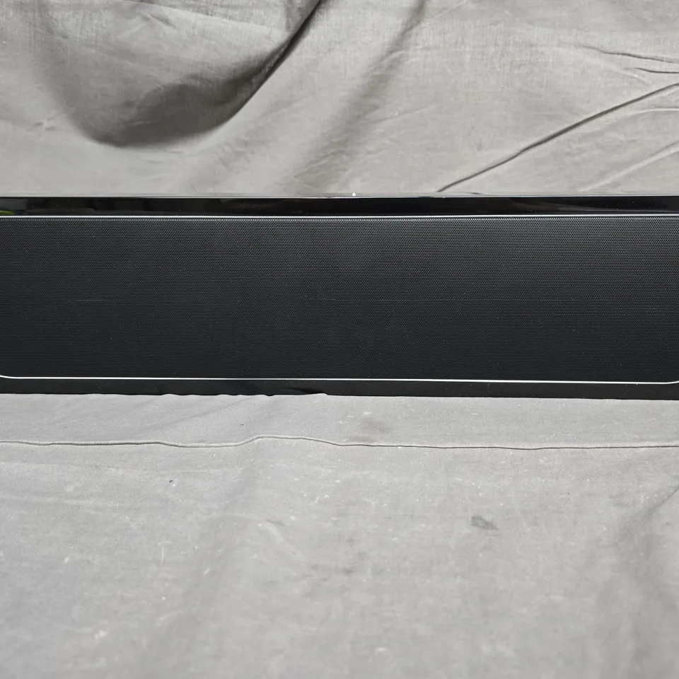 BOXED MONITOR AUDIO RADIUS 225 IN BLACK