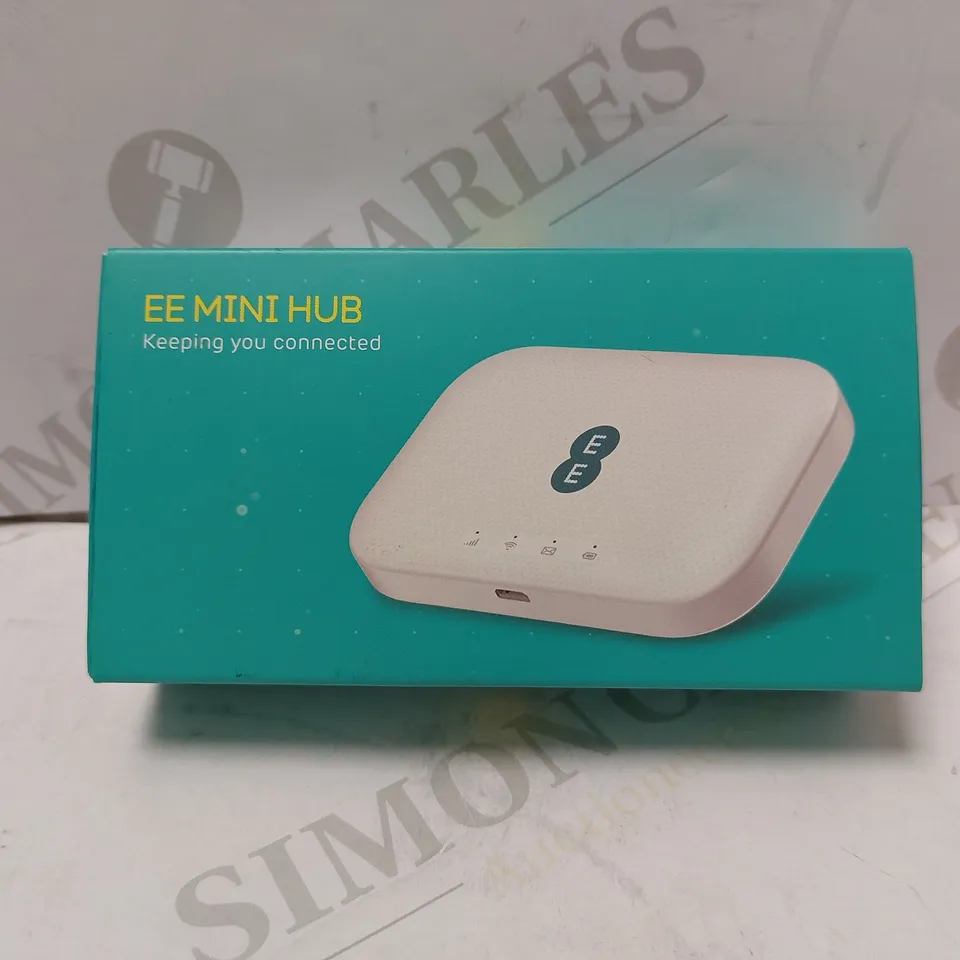EE 4G 30GB 4GEE WI-FI MINI MOBILE WI-FI ROUTER