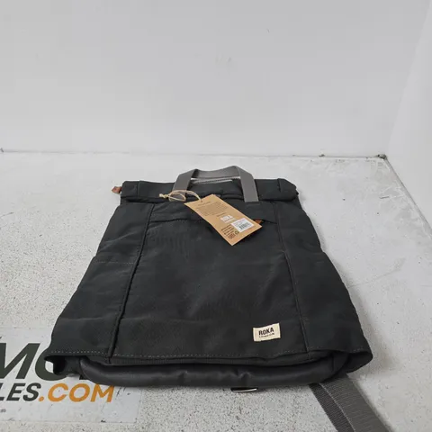 ROKA LONDON RECYCLED CANVAS BAG – MEDIUM CARBON