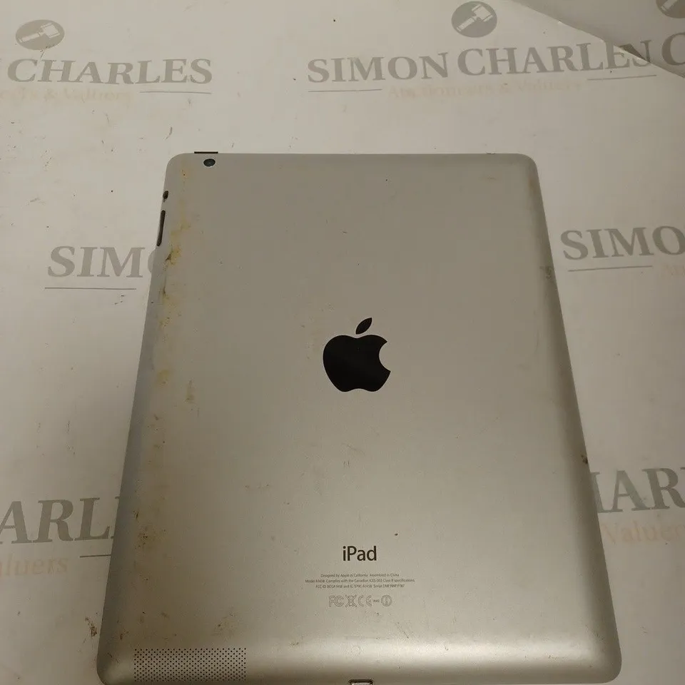 UNBOXED APPLE IPAD MODEL A1458 SILVER/WHITE
