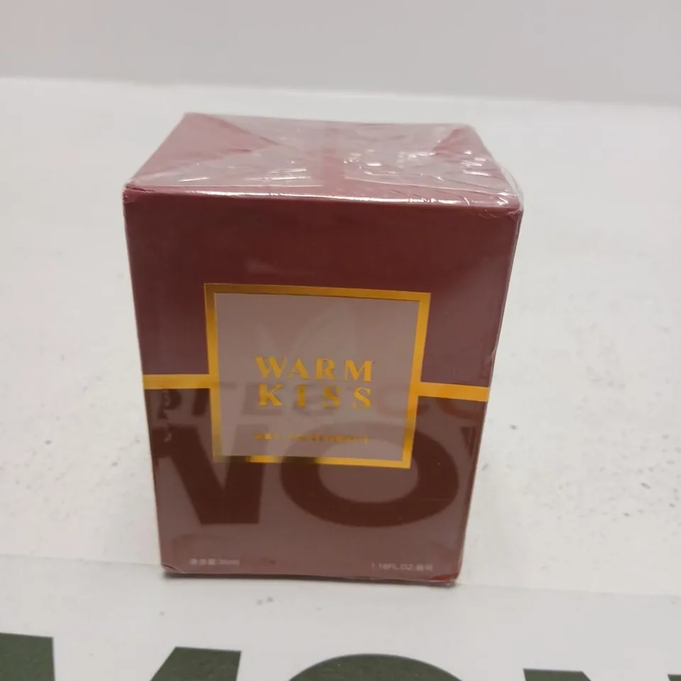 BOXED AND SEALED WARM KISS EAU DE TOILETTE 35ML