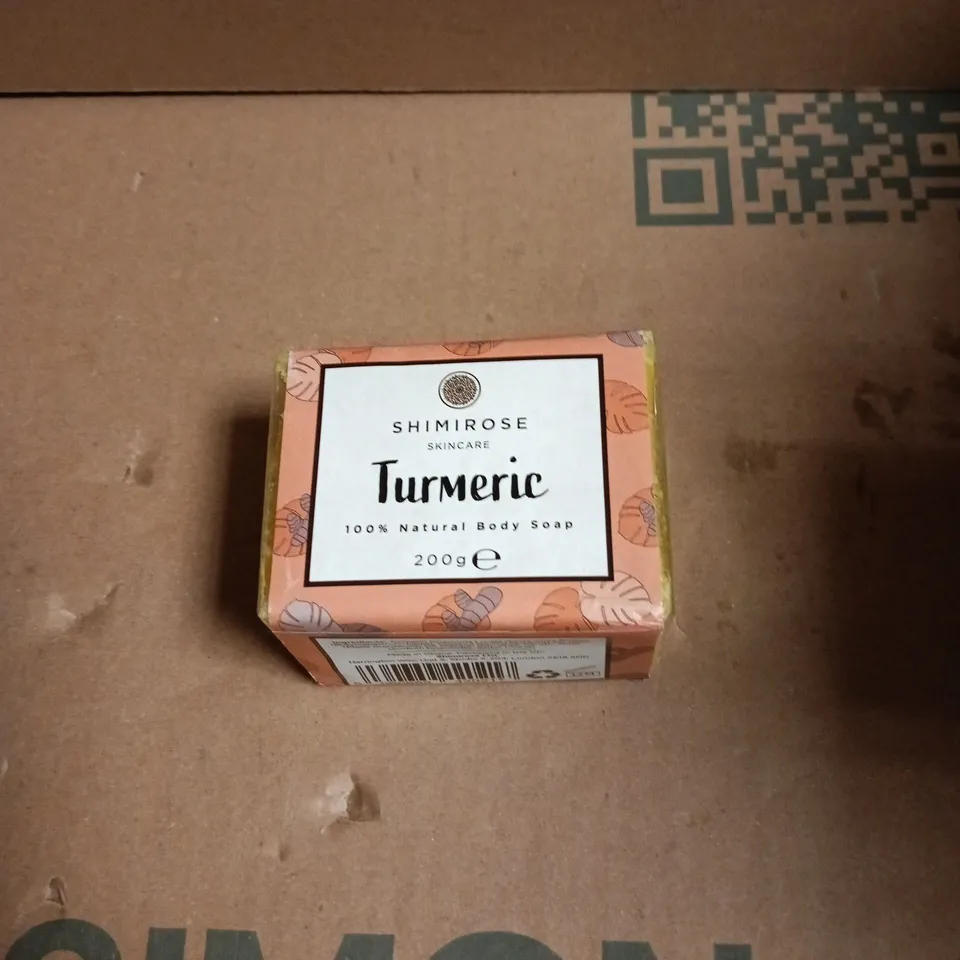 APPROXIMATELY 20 ASSORTED COSMETIC ITEMS INCLUDING LISTERINE TOTAL CARE , ARGAN OIL SHAMPOO AND SHIMIROSE TUMERIC BODY SOAP 