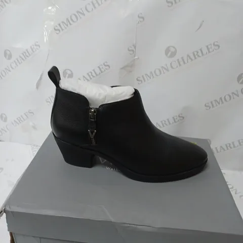 BOXED PAIR VIONIC "CECILY" ANKLE BOOTS IN BLACK, UK SIZE 6