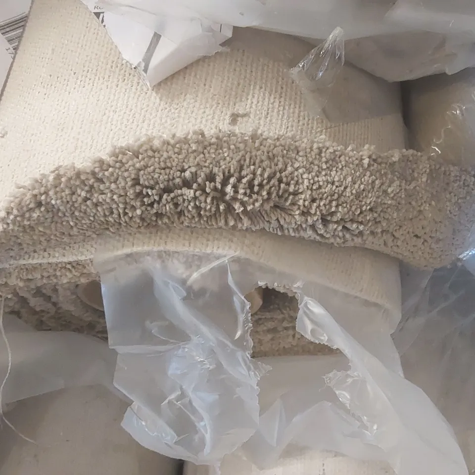 ROLL OF QUALITY FIRST IMPRESSIONS STYLISH CARPET - APPROXIMATELY 3.7 x 4m