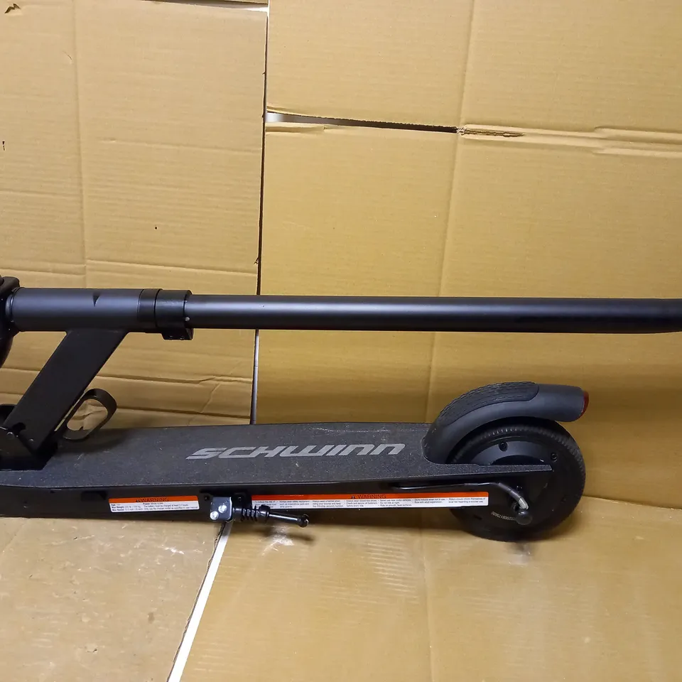 SCHWINN TONE YOUTH/ADULT ELECTRIC SCOOTER - COLLECTION ONLY 