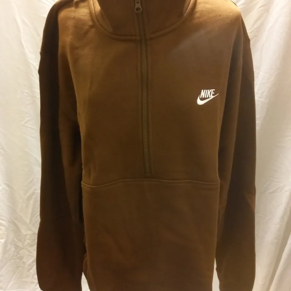 NIKE CLUB 1/2 SWEAT IN CACAO JACKET, BROWN - SIZE XL