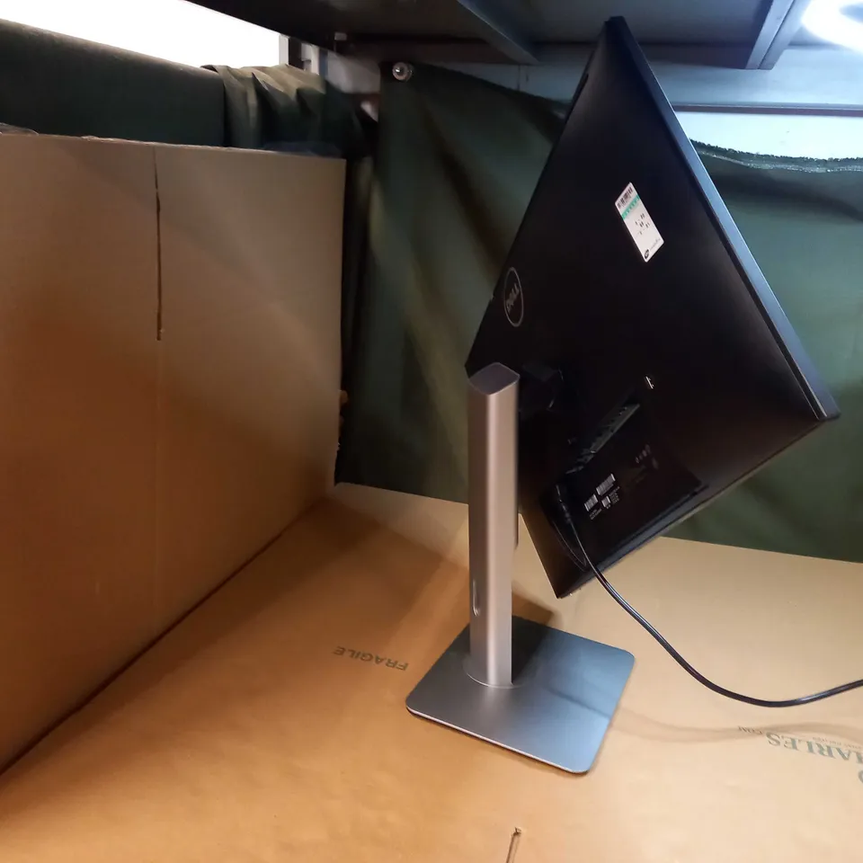 DELL 27" U2715H FLAT PANEL MONITOR WITH ADJUSTABLE STAND - COLLECTION ONLY