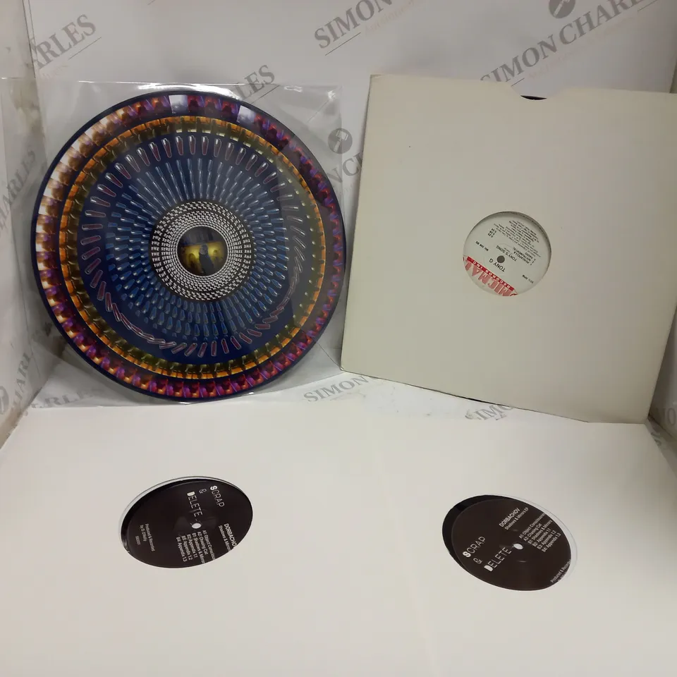 APPROXIMATELY 10 ASSORTED VINYL DISKS FROM VARIOUS ARTISTS TO INCLUDE THE STREETS, THE O'JAYS, SADE ETC 