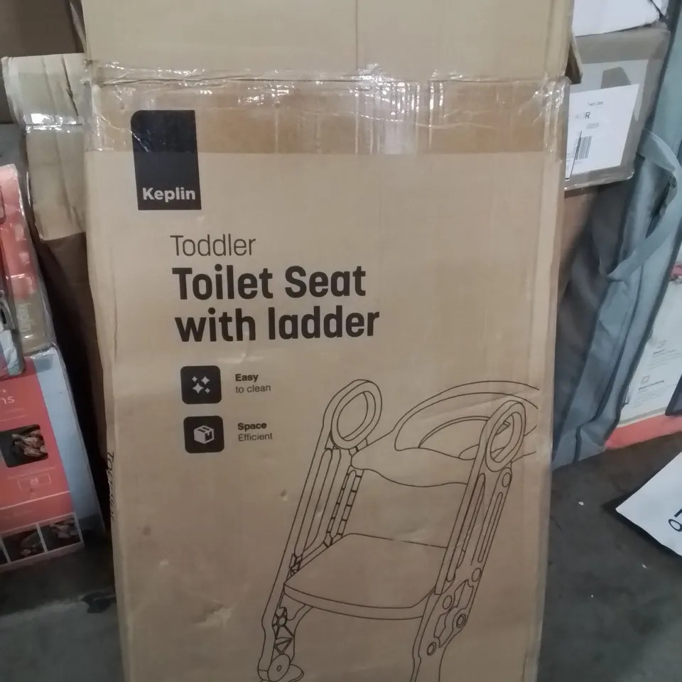 BOXED KEPLIN TODDLER TOILET SEAT WITH LADDER
