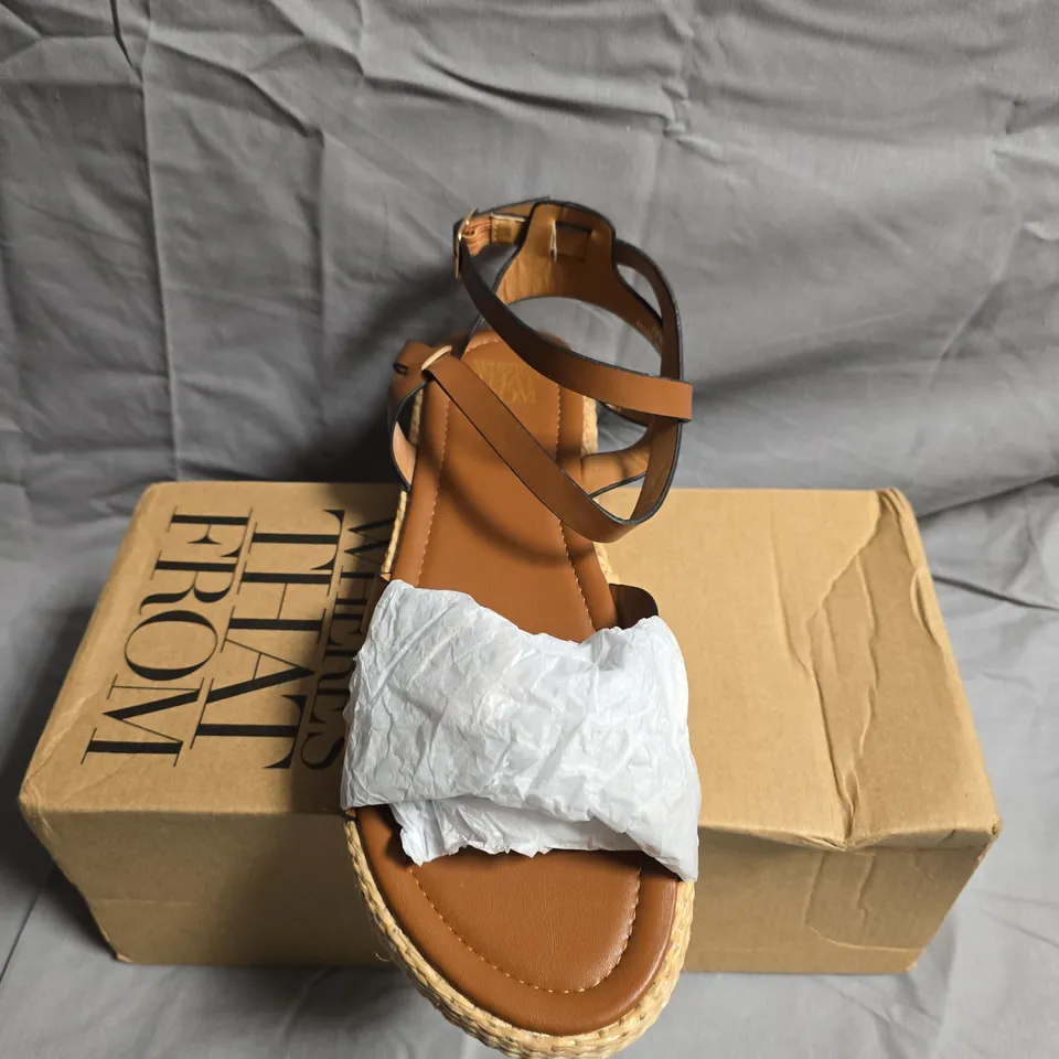 BOXED PAIR OF WHERES THAT FROM TAN SANDALS - UK SIZE 8