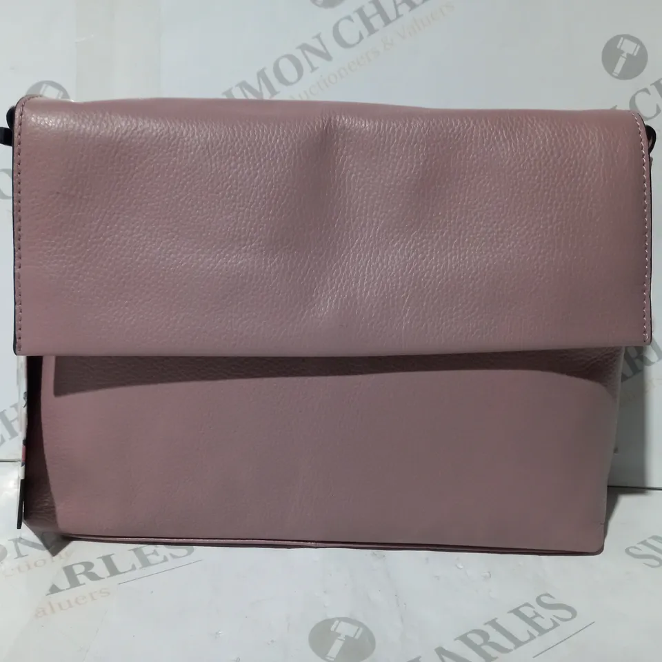 ASHWOOD LEATHER CROSSBODY BAG IN PINK