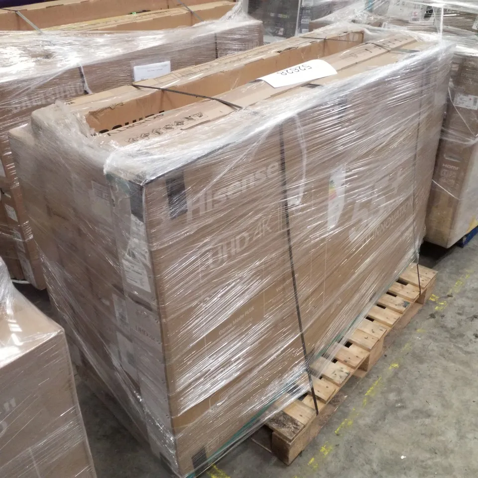 PALLET CONTAINING 5 DAMAGED TVS
