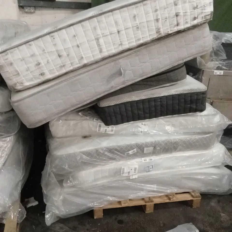 APPROX 8 x ASSORTED DESIGNER MATTRESSES