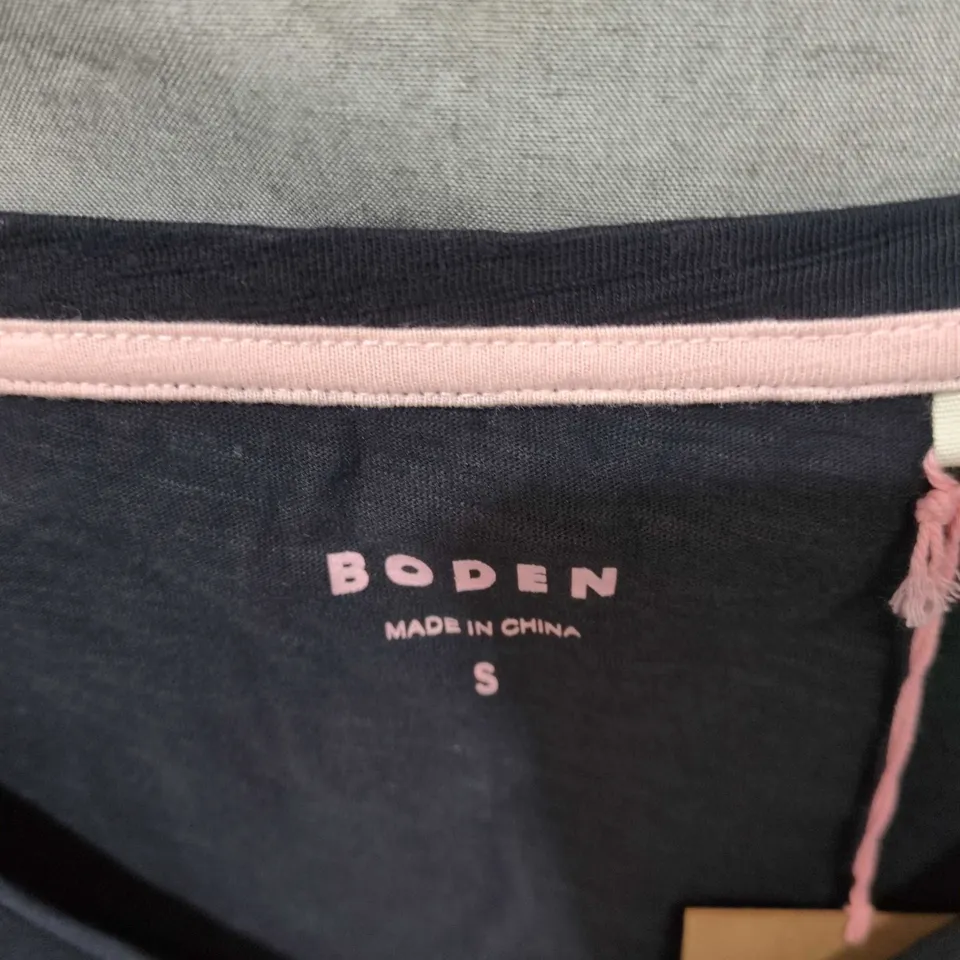 BODEN BLACK SLEEVELESS TANK TOP – SIZE S