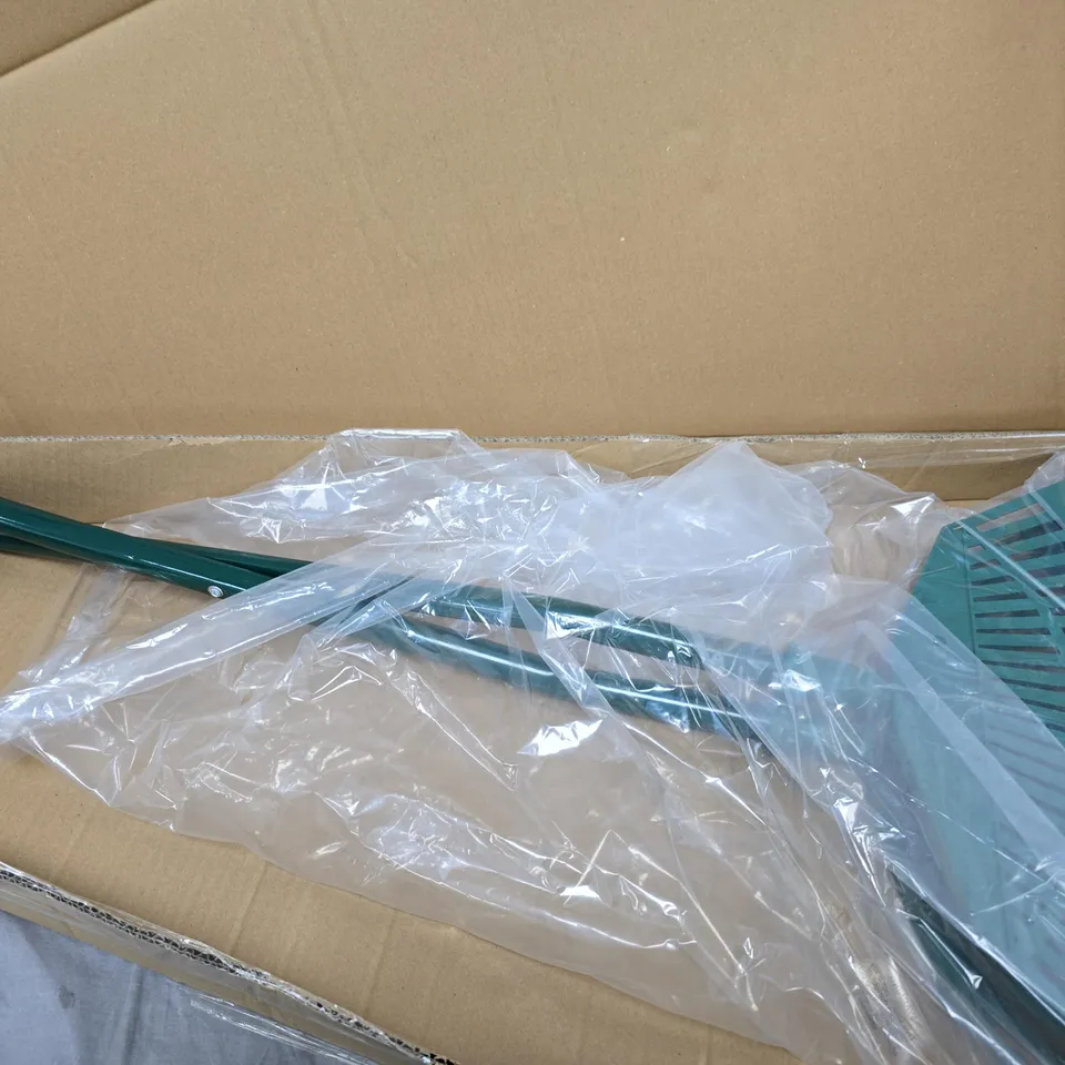 GARDEN SELECTIONS LEAF GRABBERS