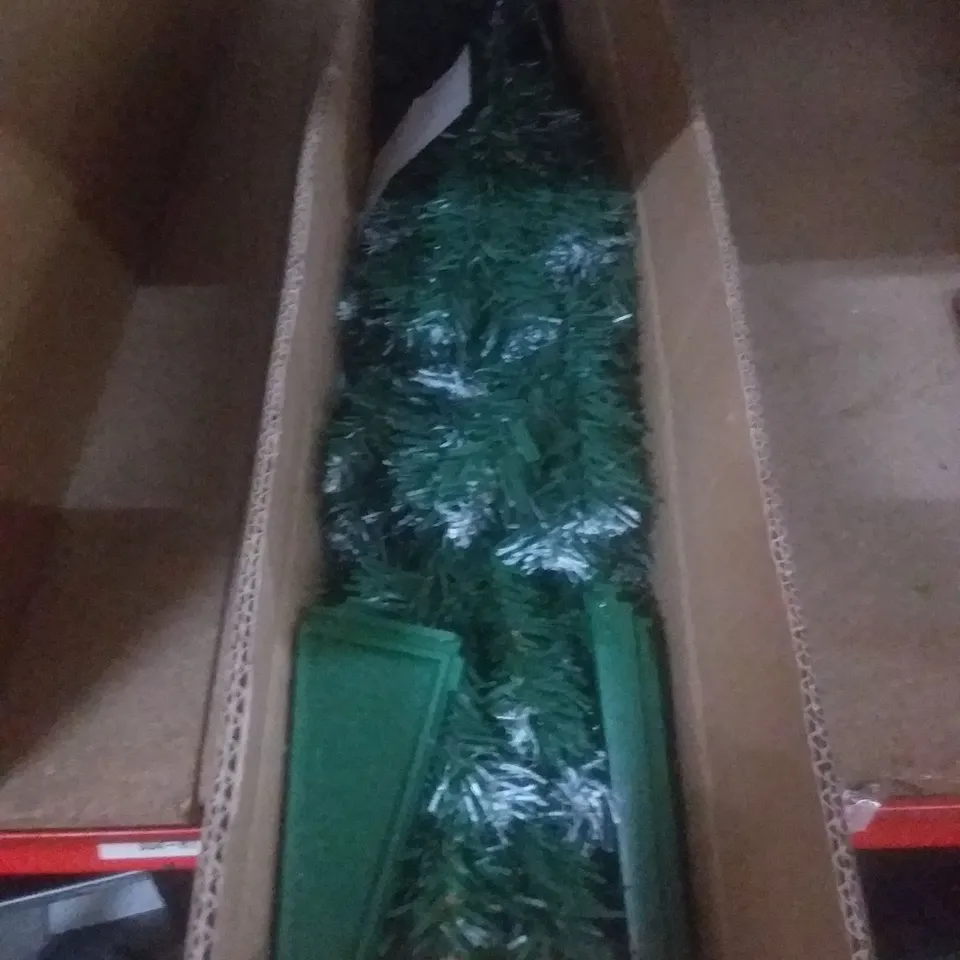 BOXED 150CM DELUXE FROSTED HINGED CHRISTMAS TREE