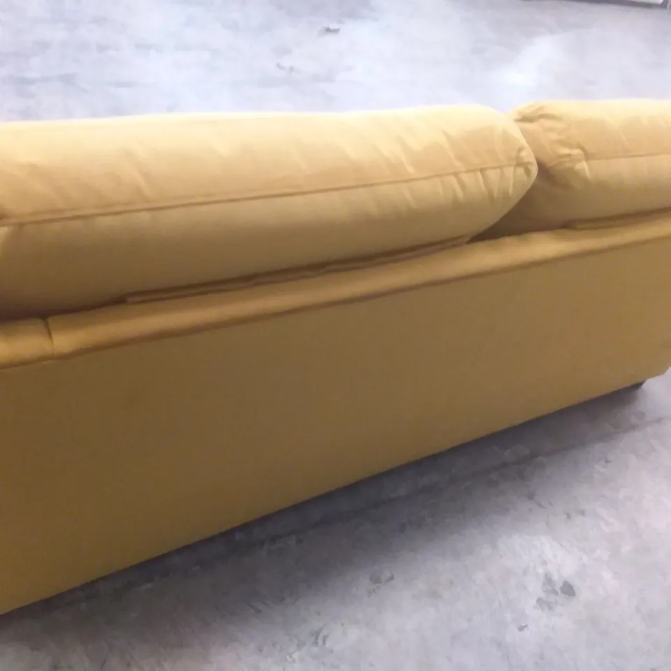 QUALITY BRITISH DESIGNER LOUNGE CO. ROMIUY 3 SEATER SOFA MUSTARD PLUSH FABRIC 