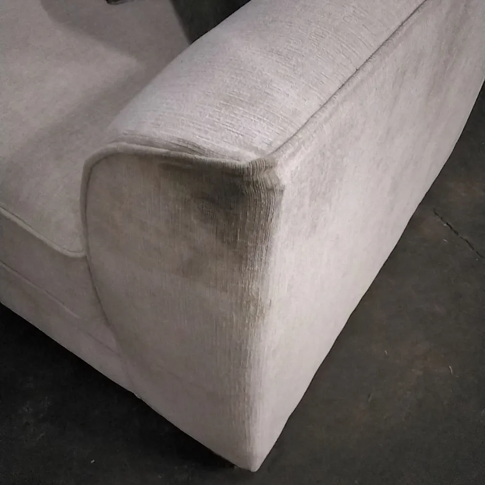 QUALITY DESIGNER CREAM FABRIC UPHOLSTERED 3 SEATER SOFA 