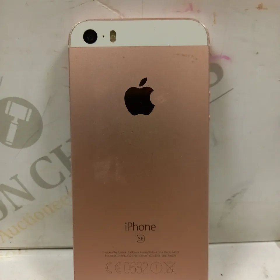 APPLE IPHONE SE SMARTPHONE 