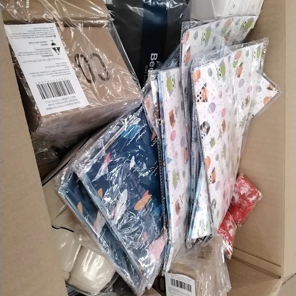 PALLET CONTAINING 6 BOXES OF ASSORTED HOUSEHOLD ITEMS TO INCLUDE DUVET COVER SETS, FACE MASKS AND TRUCK CARRY CASE