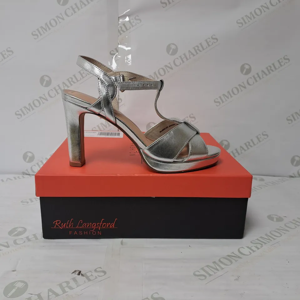 BOXED PAIR OF RUTH LANGSFORD HEELED SANDALS IN SILVER SIZE 5 