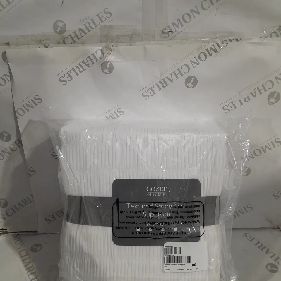 BOXED SUPERSOFT BY COZEE HOME TEXTURED STRIPE DUVET SET IN WHITE - DOUBLE 